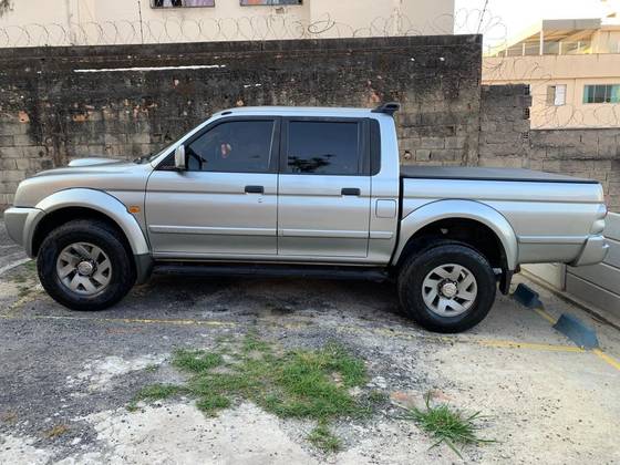 MITSUBISHI L200 2.5 GL 4X4 CD 8V TURBO DIESEL 4P MANUAL